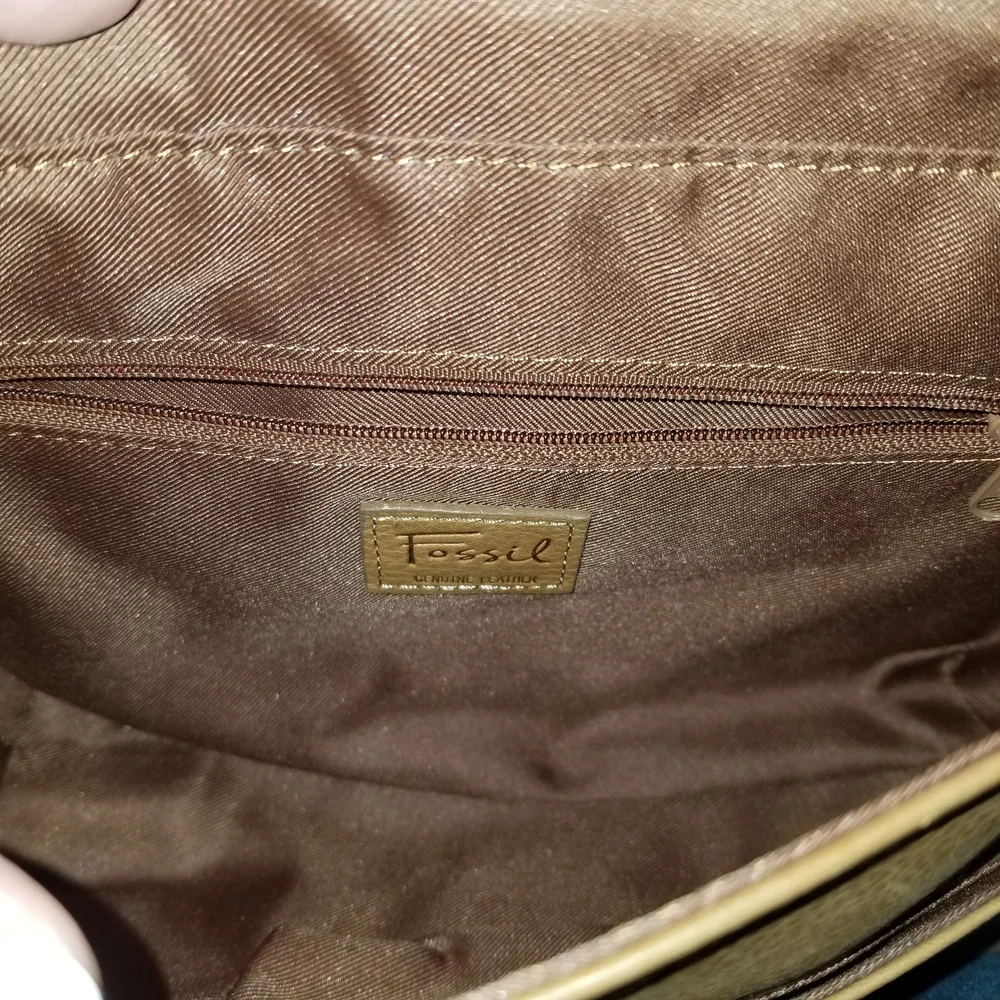 🔥NEW! Fossil Tan Leather Shoulder Bag NWT PRICE FIRM - Picture 5 of 8